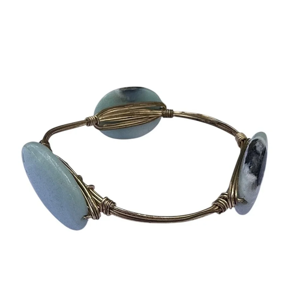 Aqua boutique style